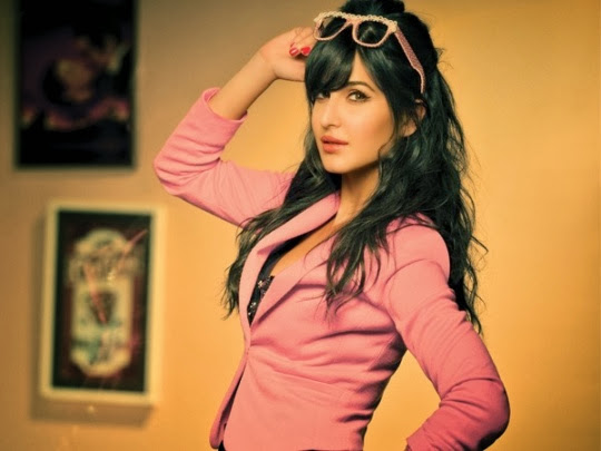 Katrina Kaif Hot & Sexy Wallpaper And Biography | WebStudy