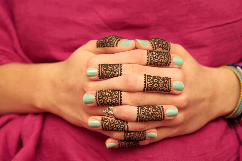 henna mehndi desings for fingers