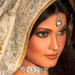 Bridal-Looks-Beautiful-Pakistani-Bridal-Face-Make-up-webstudy.pk