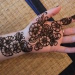 Simple-Kids-wedding-festival-hands-mehndi-designs-2019